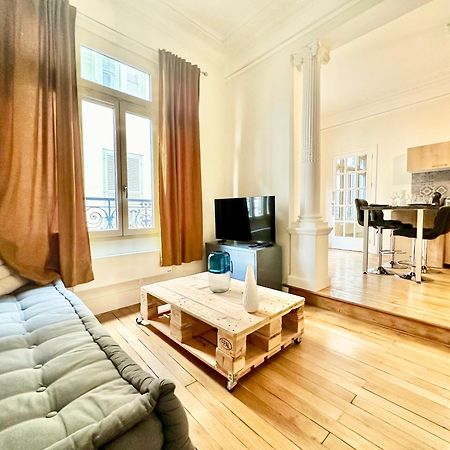 Le Pantheon, Urbain Et Authentique Apartamento Limoges Exterior foto